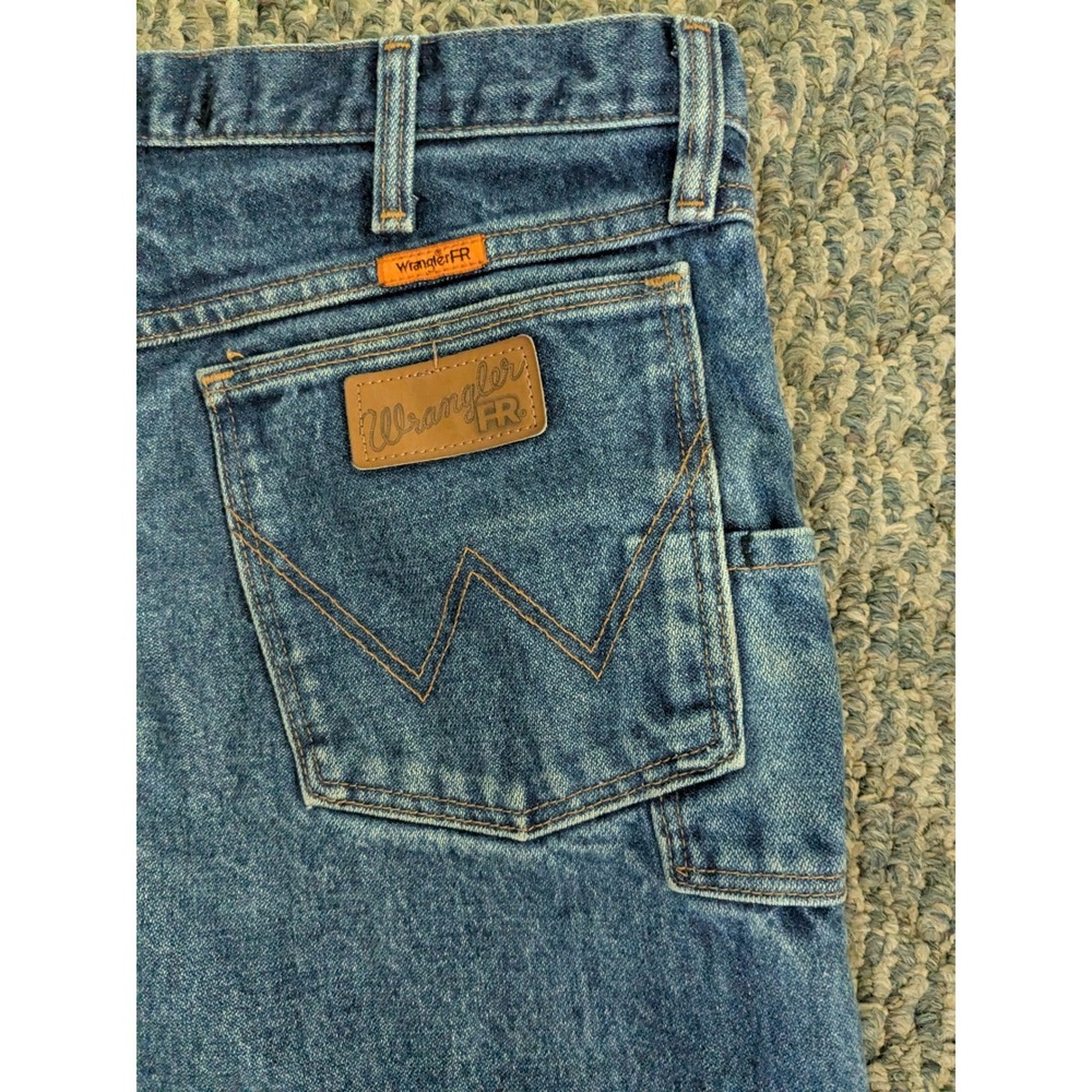 Wrangler FR Flame Resistant Relaxed Fit Jeans Blue Denim 34x30 FR31MWZ HRC2 - Picture 6 of 8